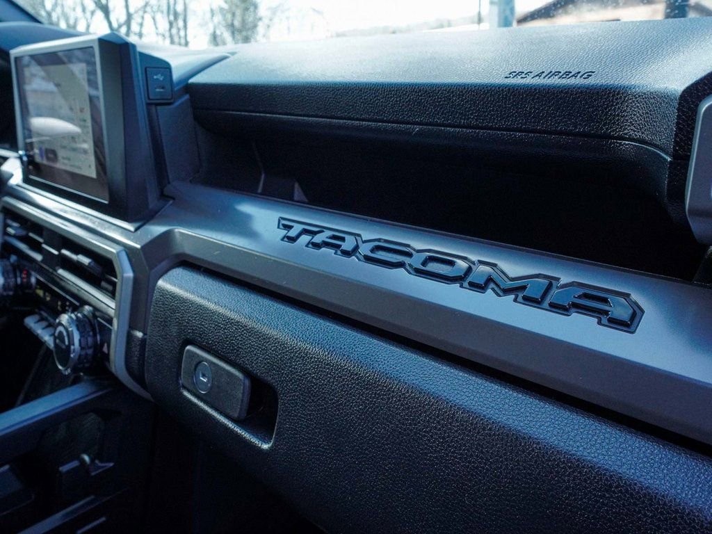 Used 2024 Toyota Tacoma SR5 image 19