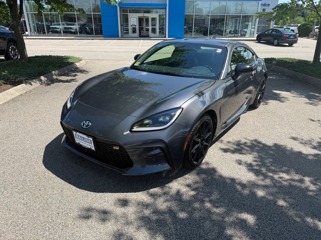Used 2026 Toyota GR86 Premium w/ ALL Weather Mat Package (TMS) RWD image 9