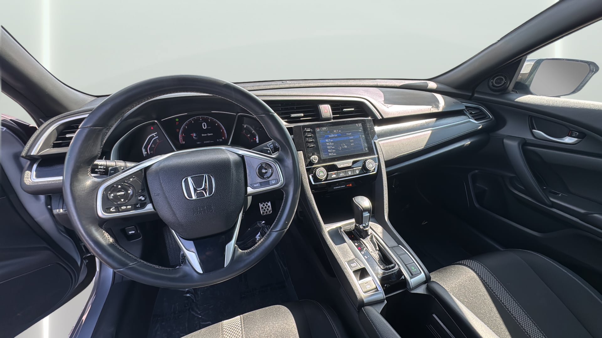 Used 2019 Honda Civic Sport image 30