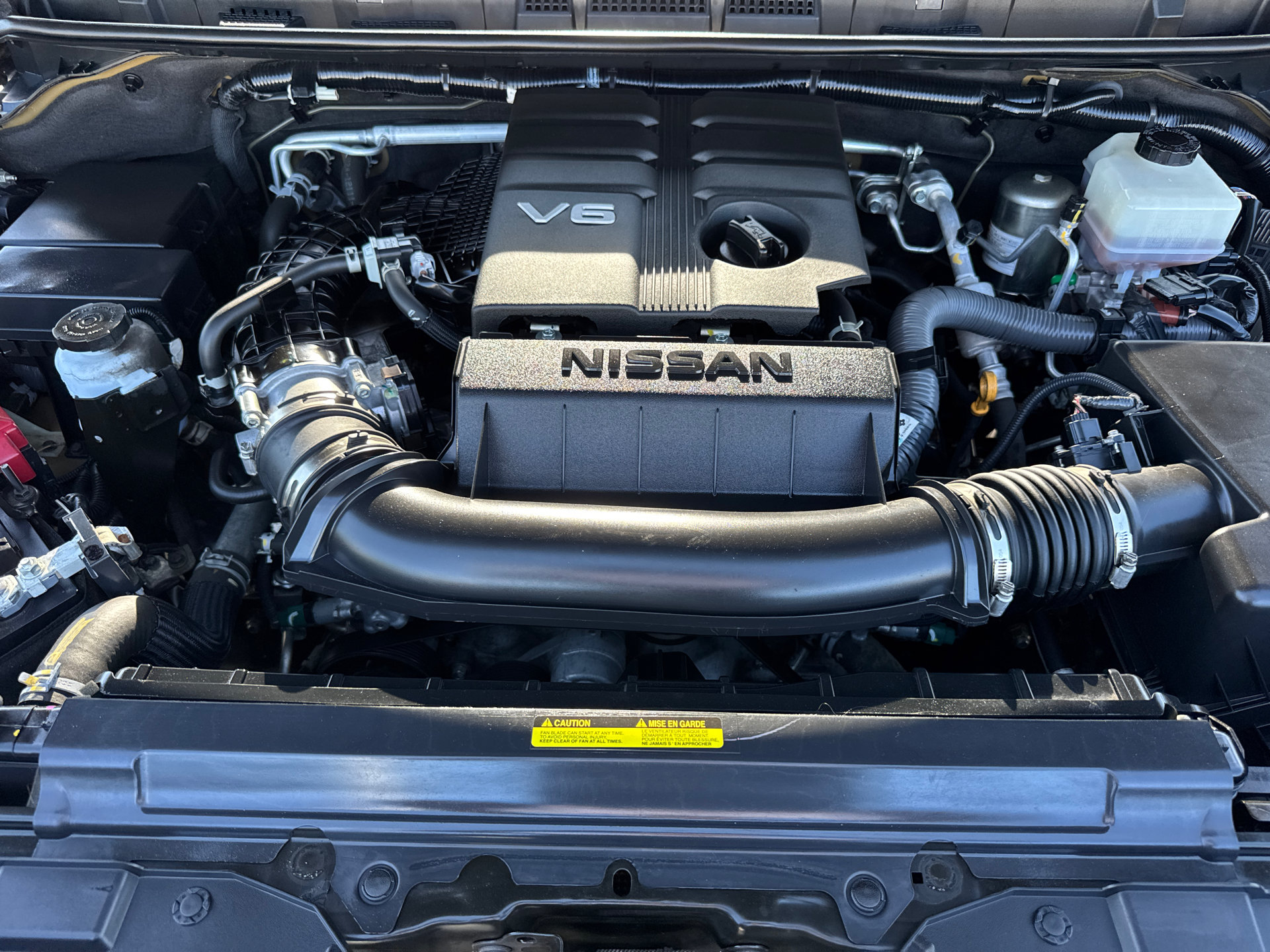 Used 2022 Nissan Frontier SV AWD/4WD image 8
