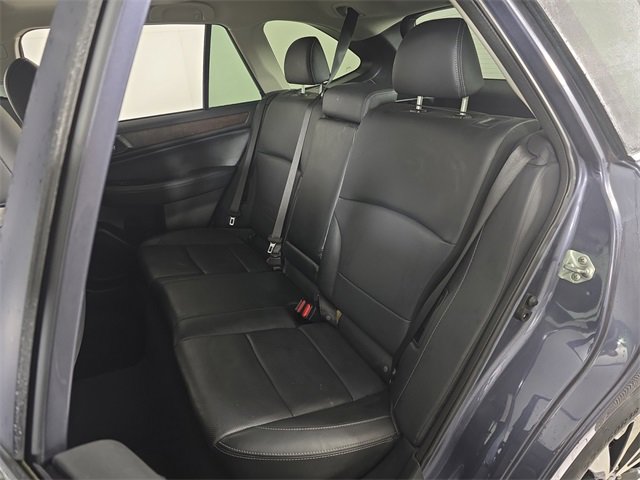 Used 2017 Subaru Outback 2.5i Limited image 16