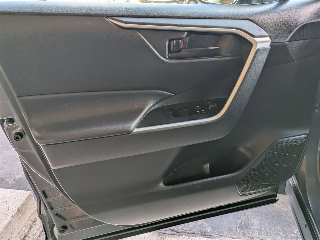 Used 2024 Toyota RAV4 LE image 11
