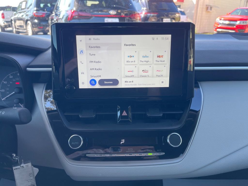 Used 2025 Toyota Corolla LE image 14