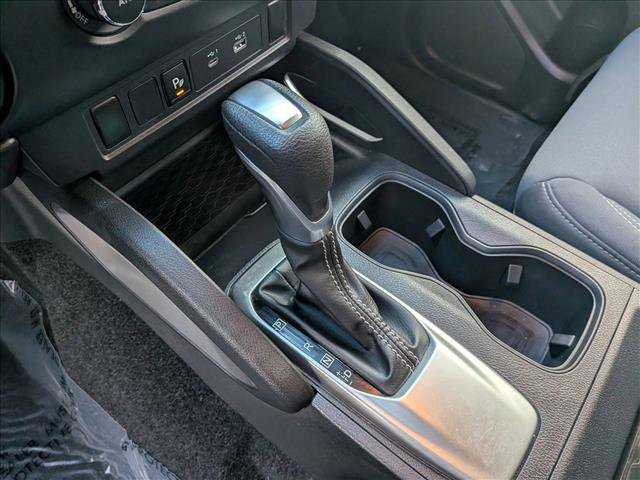 Used 2022 Nissan Frontier SV w/ Technology Package image 15