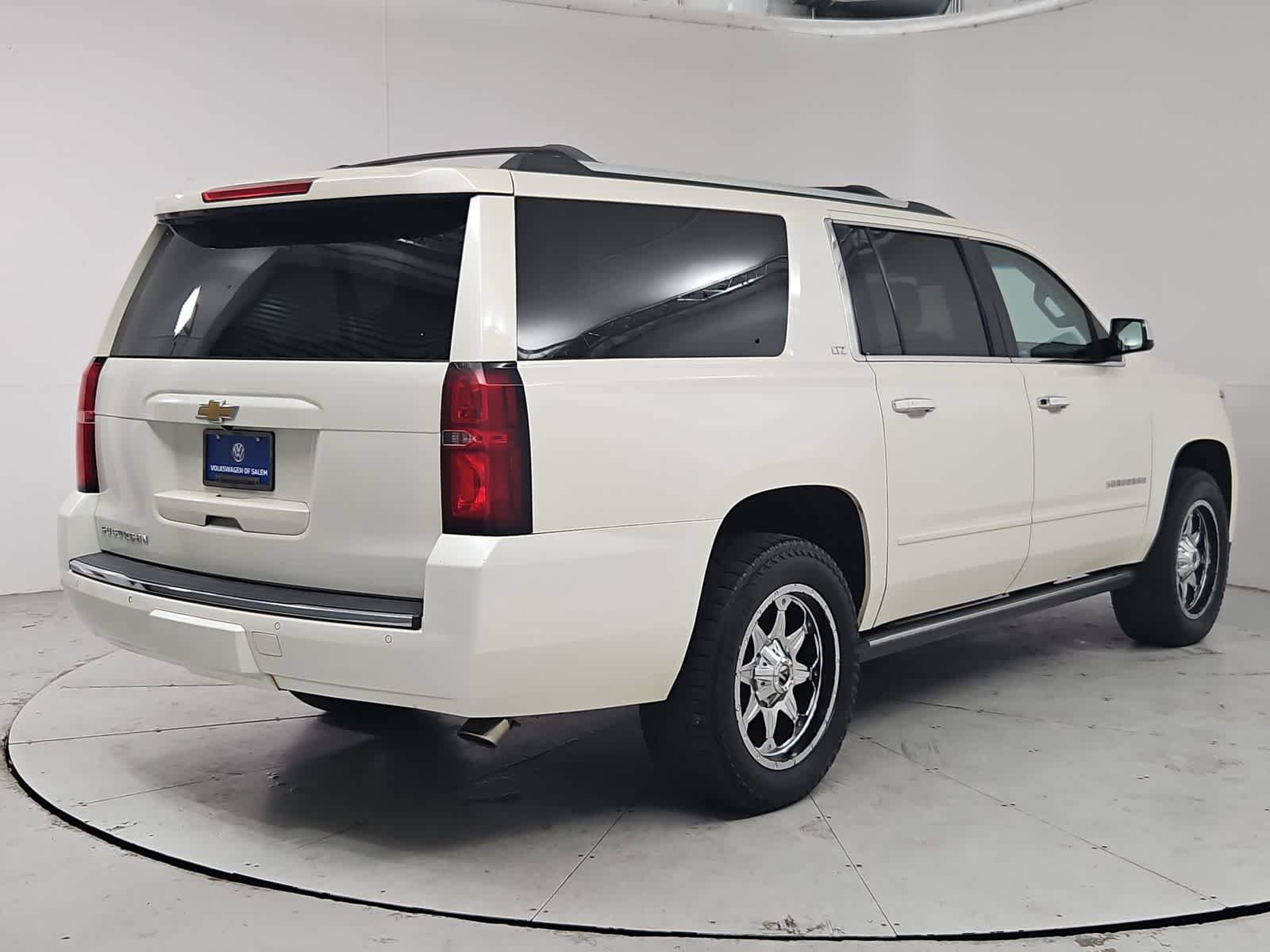 Used 2015 Chevrolet Suburban LTZ AWD/4WD image 6
