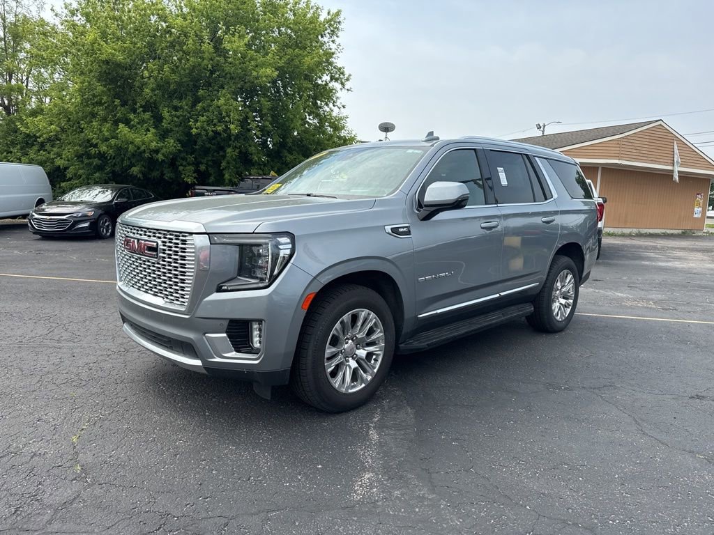 Used 2023 GMC Yukon Denali AWD/4WD image 12