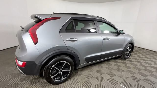 Used 2024 Kia Niro EX FWD image 4