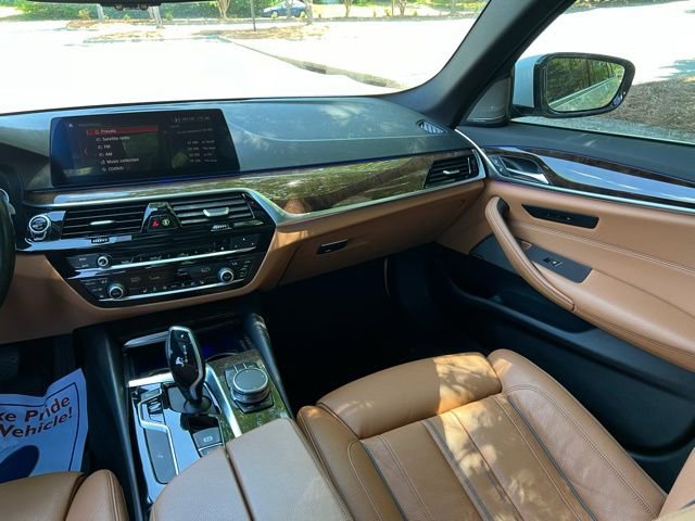 Used 2019 BMW 540i w/ Convenience Package RWD image 29