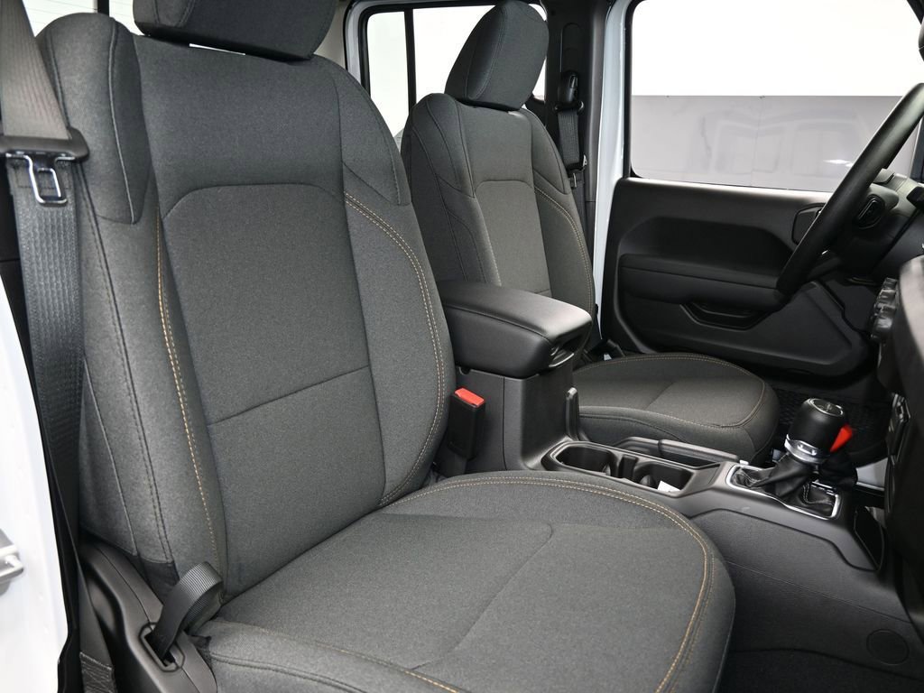 New 2026 Jeep Gladiator Sport AWD/4WD image 34