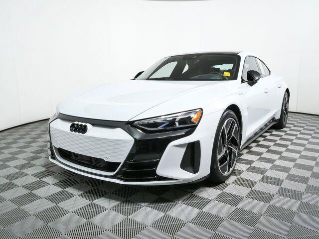 Used 2023 Audi RS e-tron GT w/ Carbon Performance Package AWD/4WD image 8
