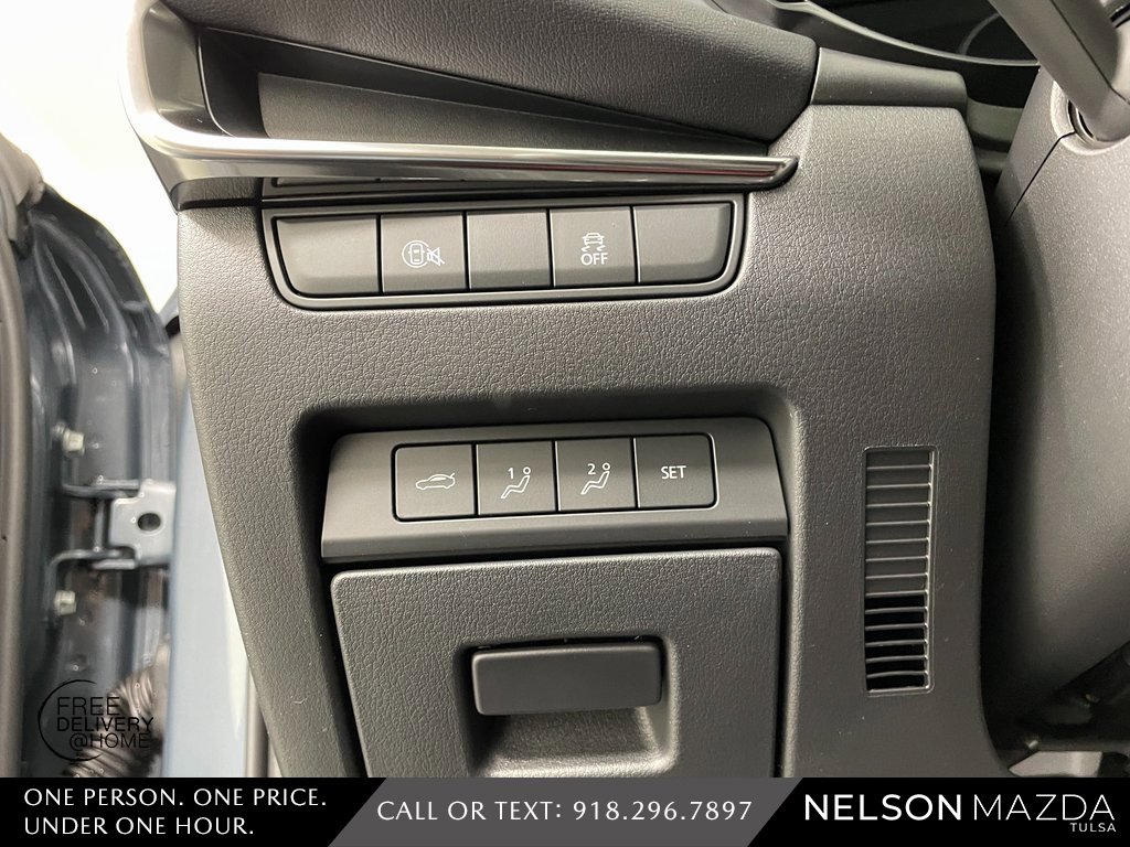 New 2026 MAZDA MAZDA3 Carbon image 23