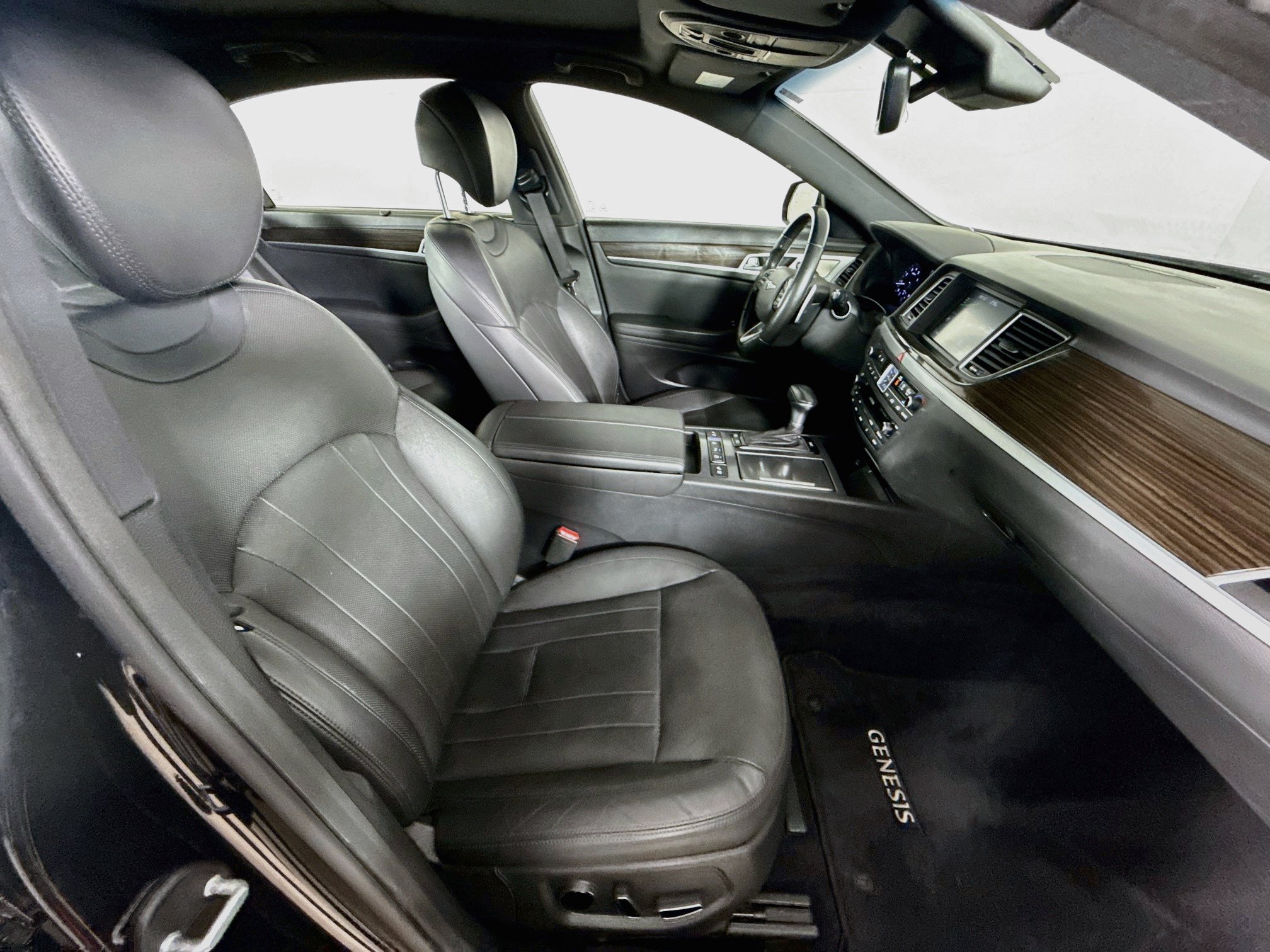 Used 2019 Genesis G80 3.8 w/ Sport Package 02 AWD/4WD image 36