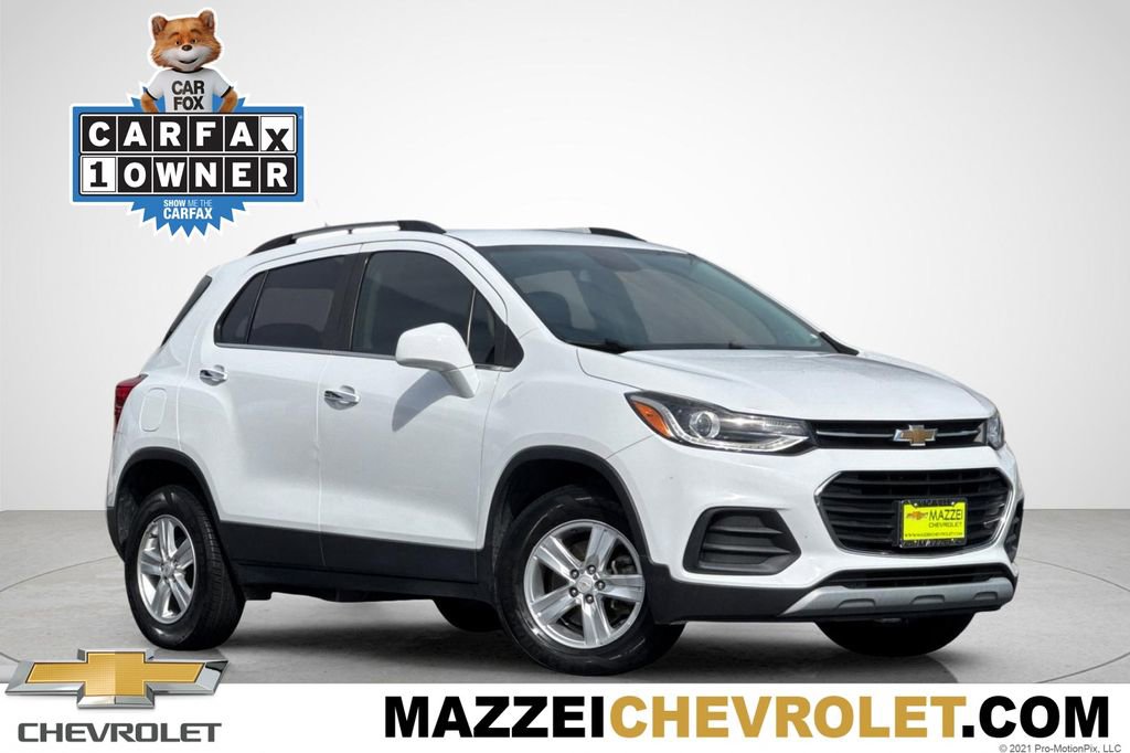 Used 2018 Chevrolet Trax LT w/ LT Convenience Package image 1