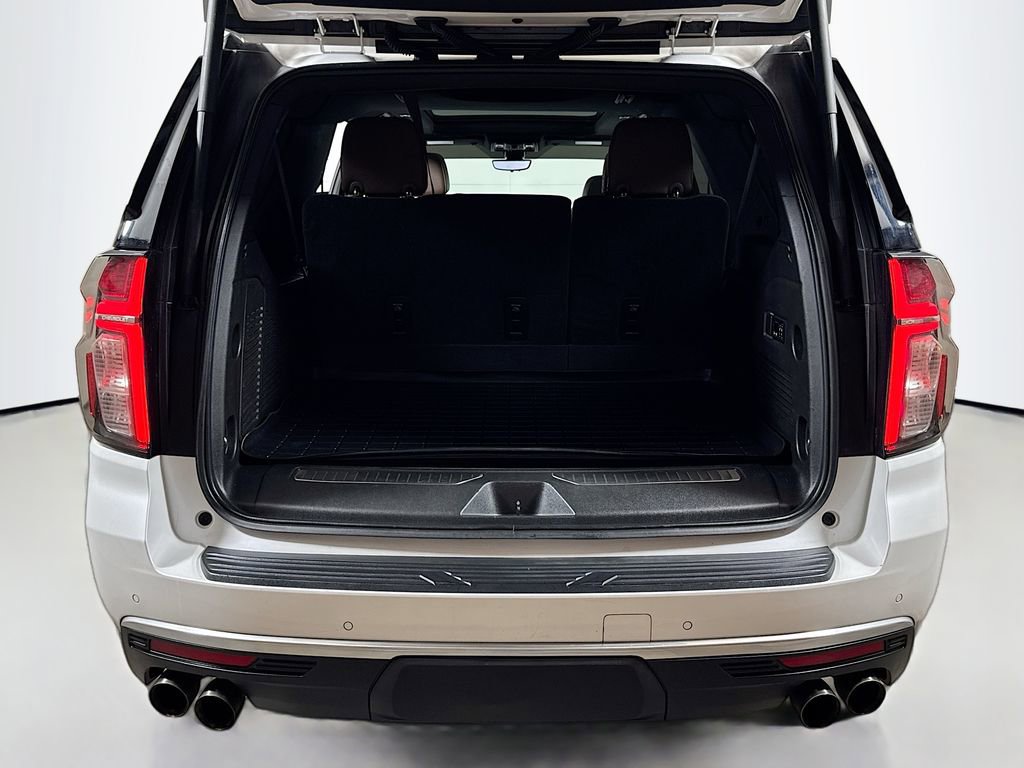 Used 2021 Chevrolet Suburban High Country image 26