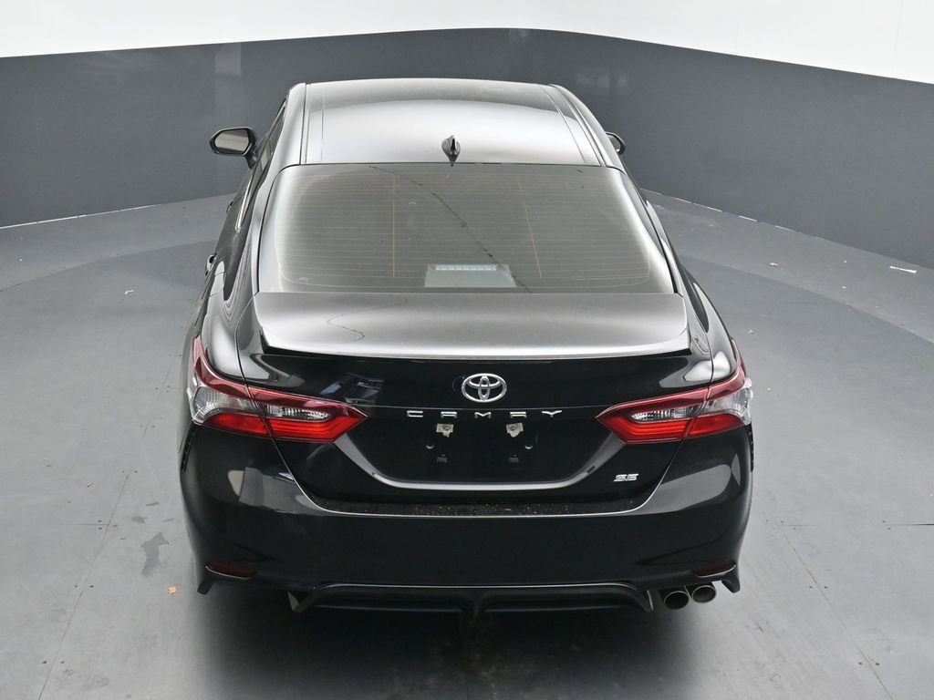 Used 2022 Toyota Camry SE image 15