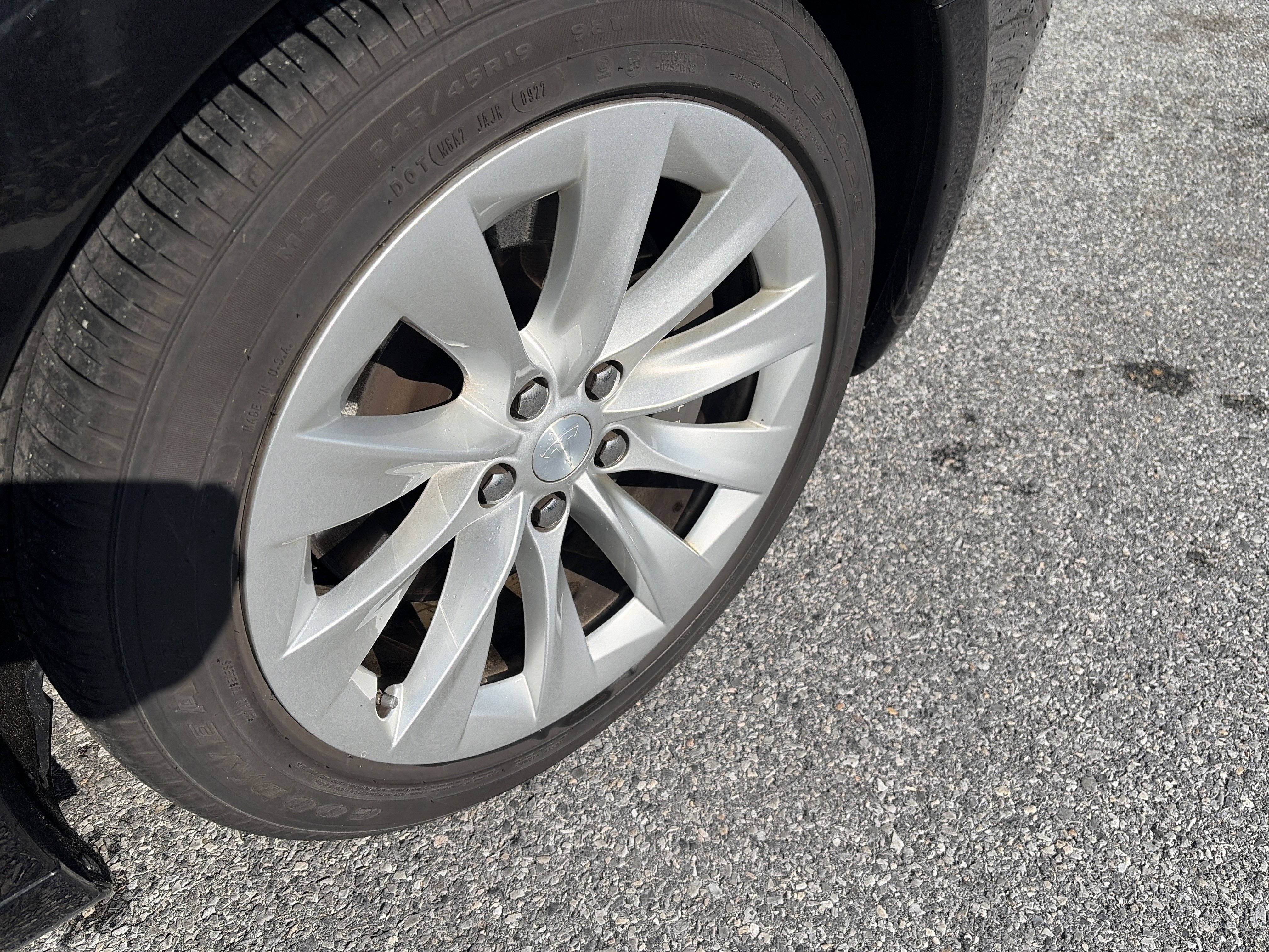 Used 2018 Tesla Model S 75D image 14