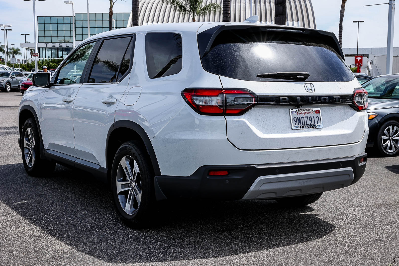 Used 2024 Honda Pilot EX-L image 4