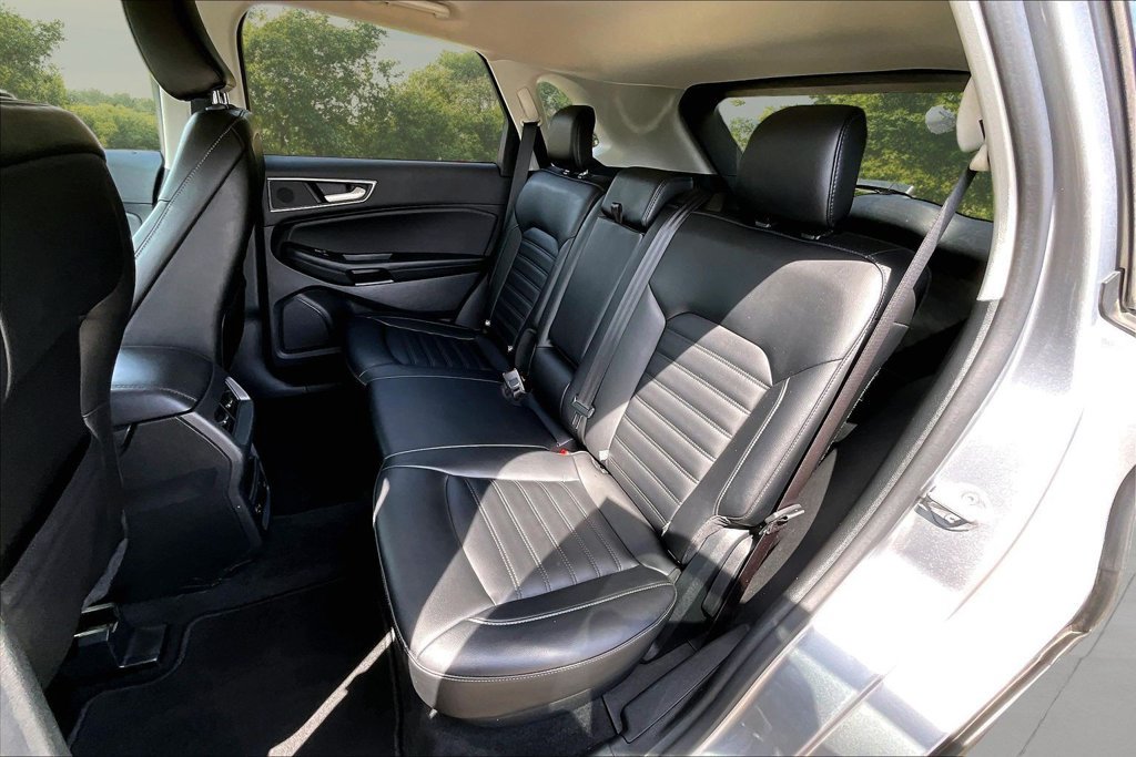 Used 2022 Ford Edge SEL w/ Convenience Package AWD/4WD image 26