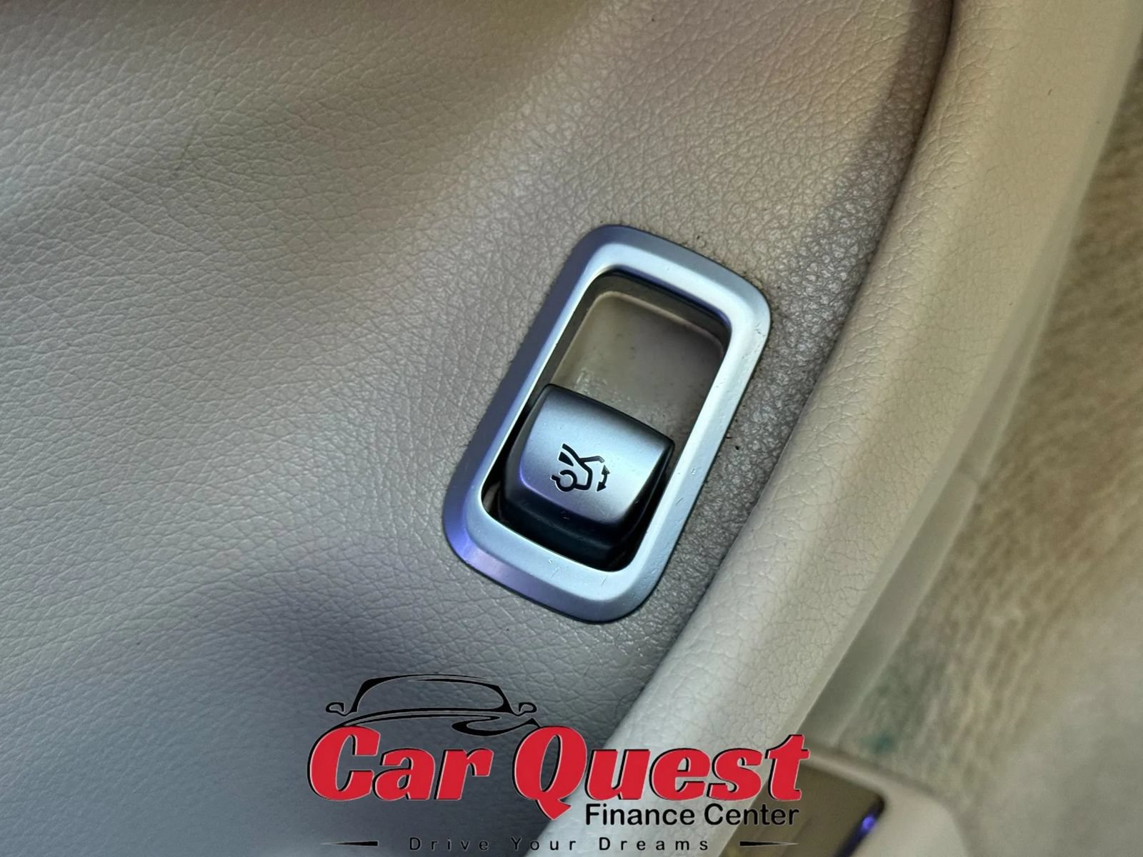 Used 2019 Mercedes-Benz S 450 Sedan image 32