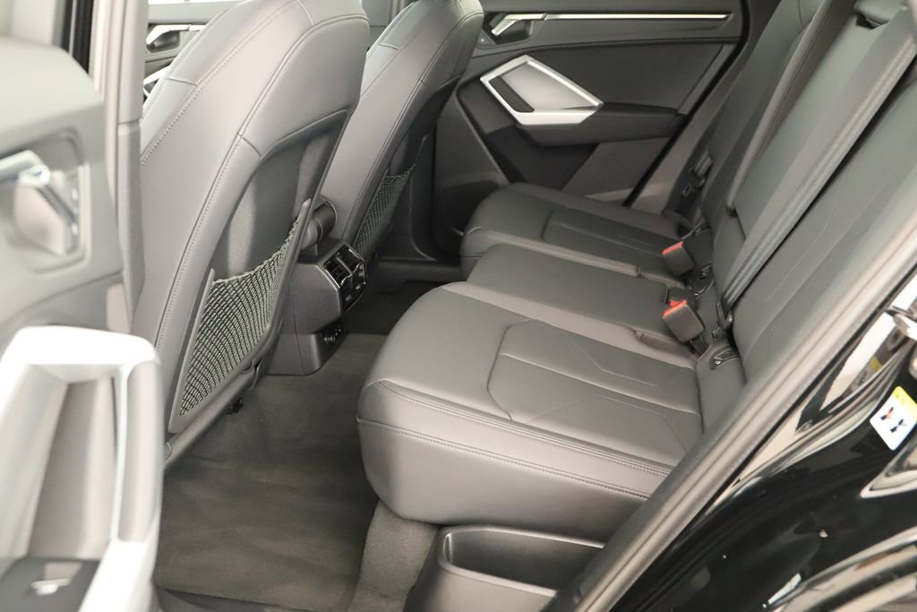 Certified 2024 Audi Q3 2.0T Premium w/ Convenience Package image 28