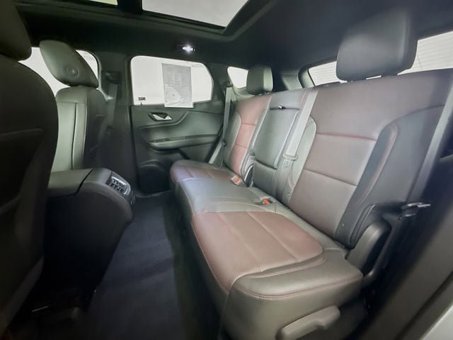 Used 2024 Chevrolet Blazer RS w/ Driver Confidence II Package image 29