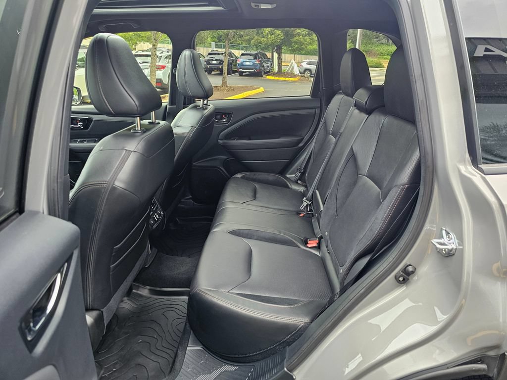 Used 2025 Subaru Forester Touring w/ Popular Package - Touring AWD/4WD image 16