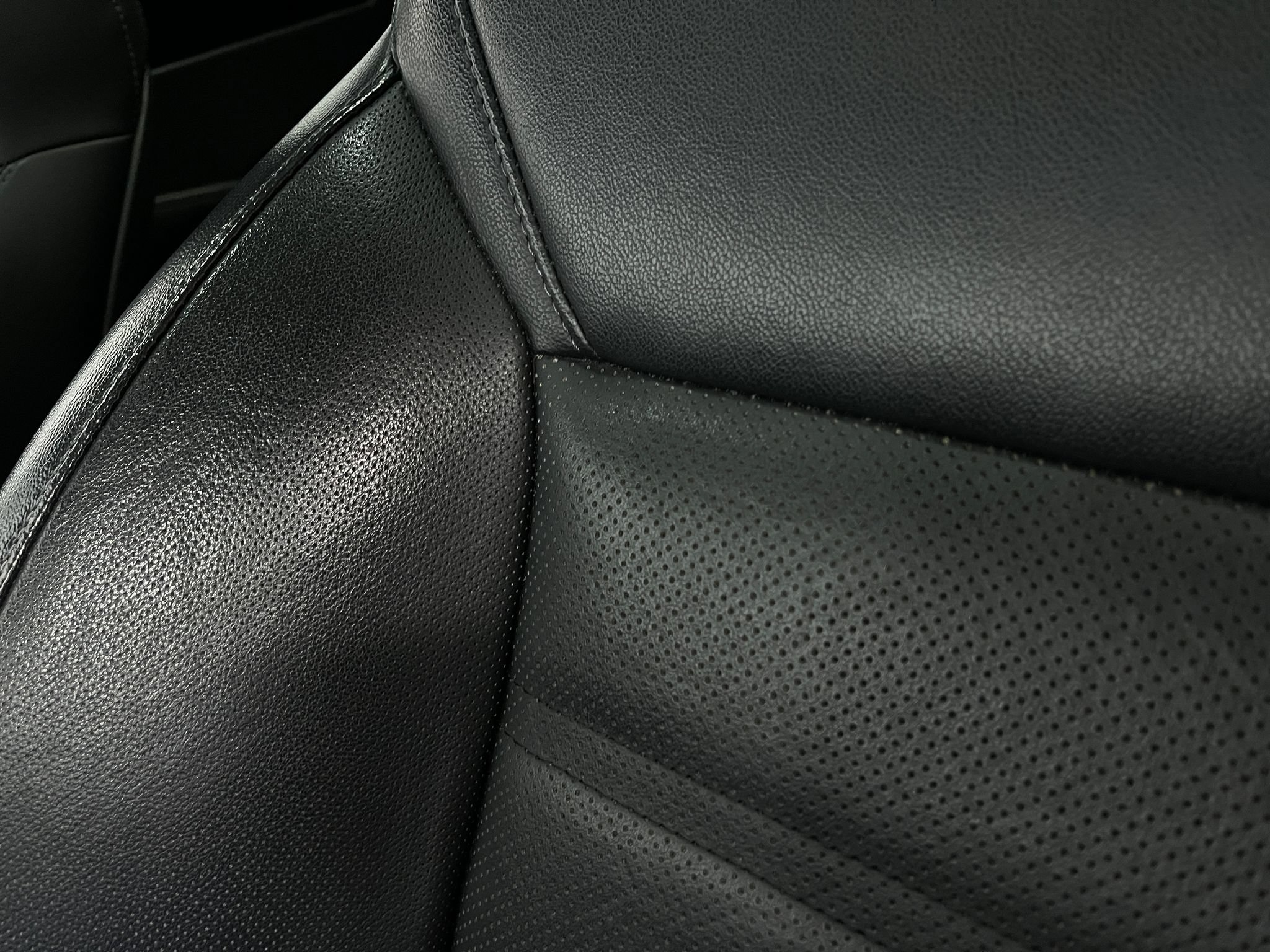 Used 2019 Kia Sorento SX AWD/4WD image 18