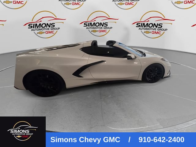 Used 2024 Chevrolet Corvette Stingray Preferred Cpe w/ Z51 Performance Package RWD image 5