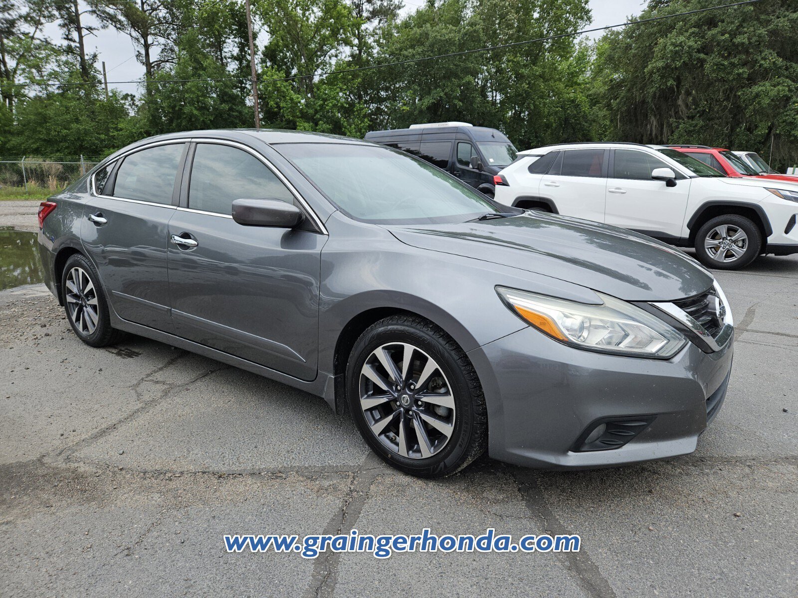 Used 2017 Nissan Altima 2.5 SV FWD image 5