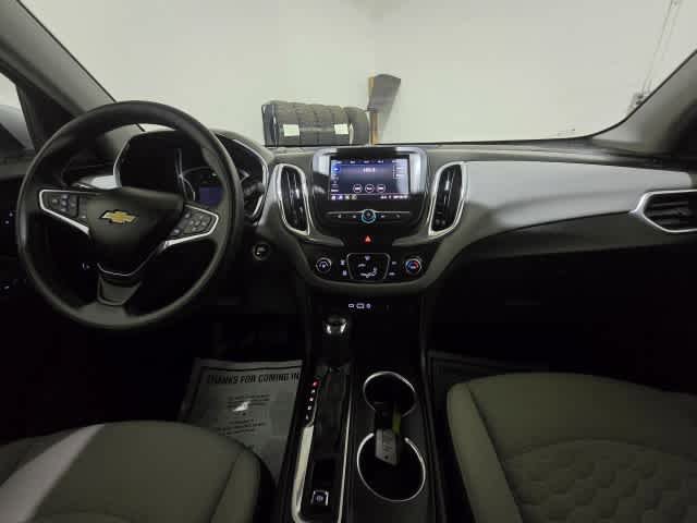 Used 2020 Chevrolet Equinox LT AWD/4WD image 16