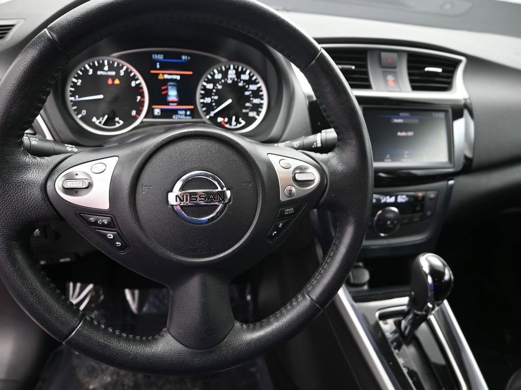 Used 2019 Nissan Sentra SR image 19