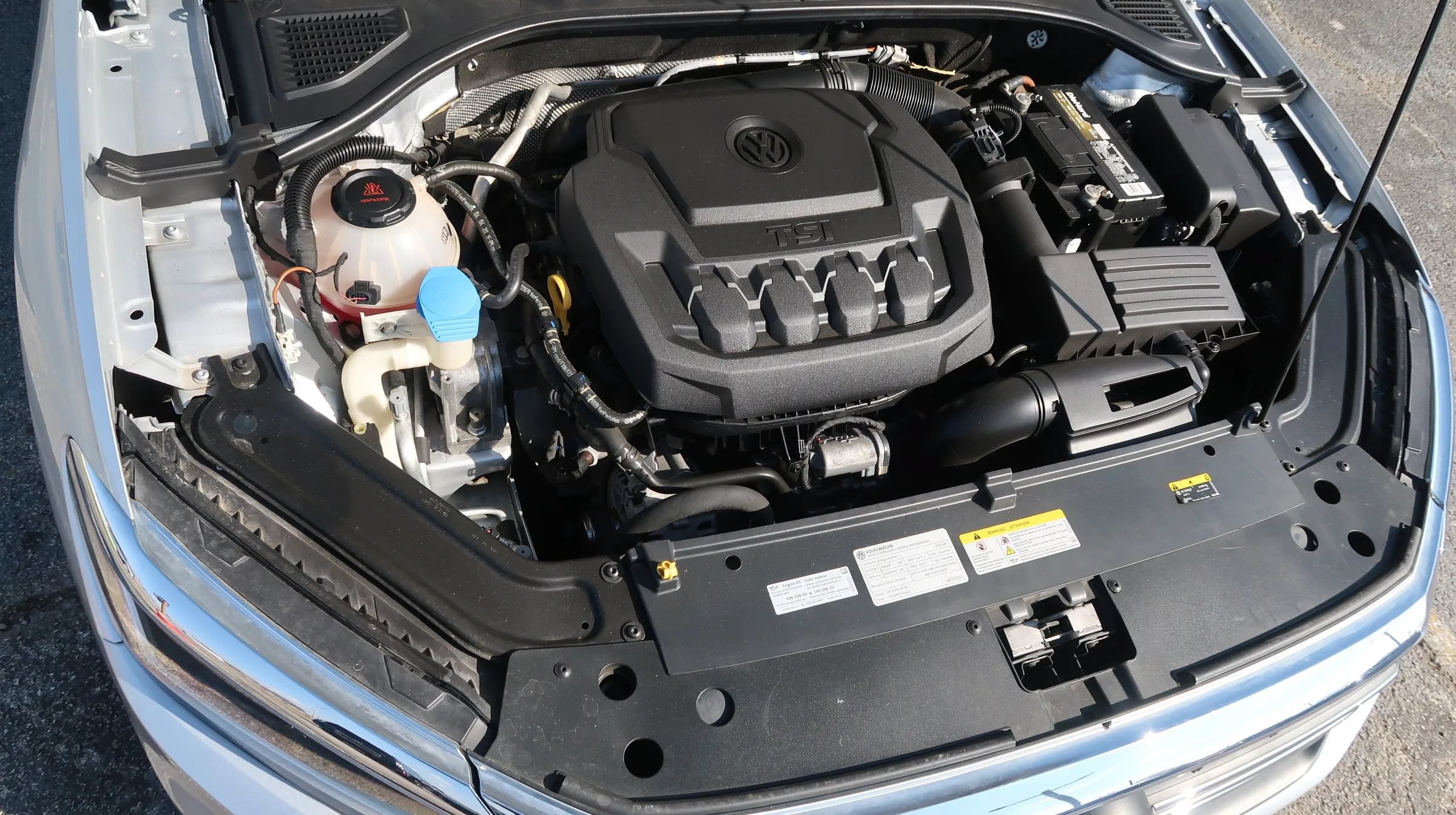 Used 2020 Volkswagen Passat 2.0T SEL FWD image 41