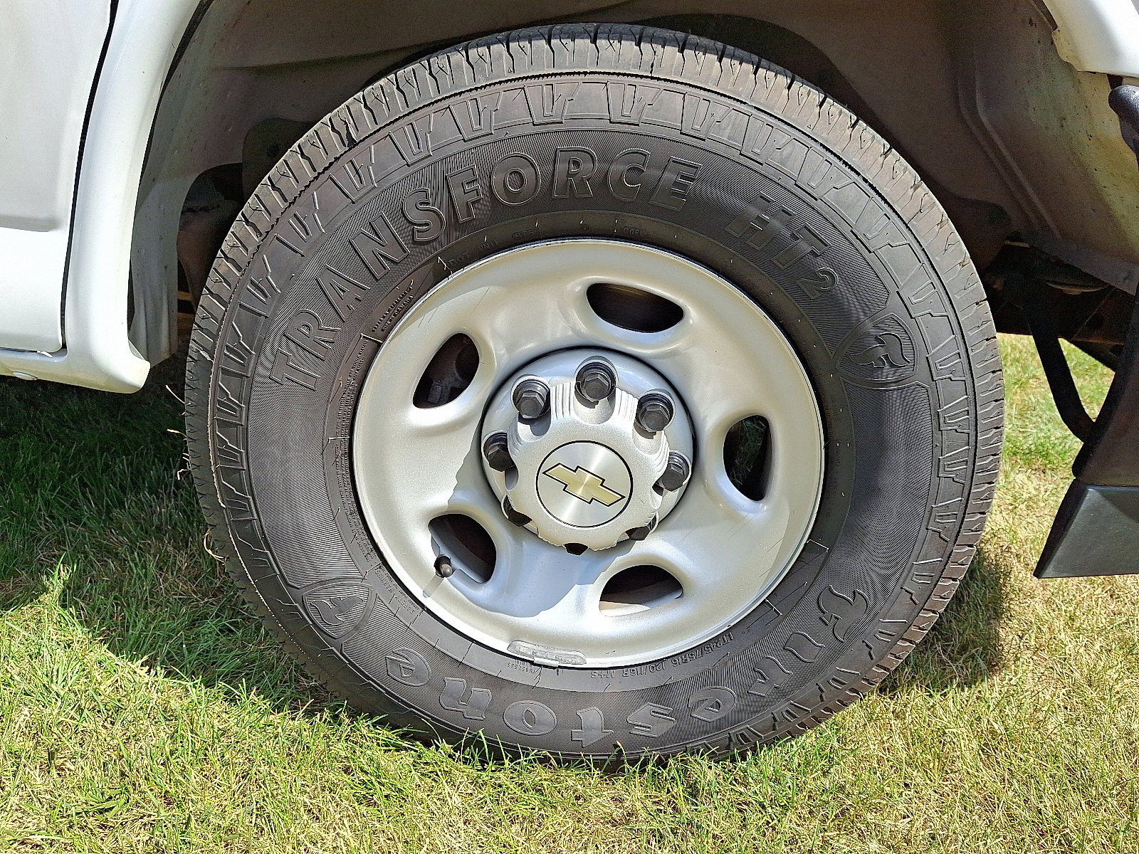 Used 2022 Chevrolet Express 2500 Extended w/ Driver Convenience Package image 8