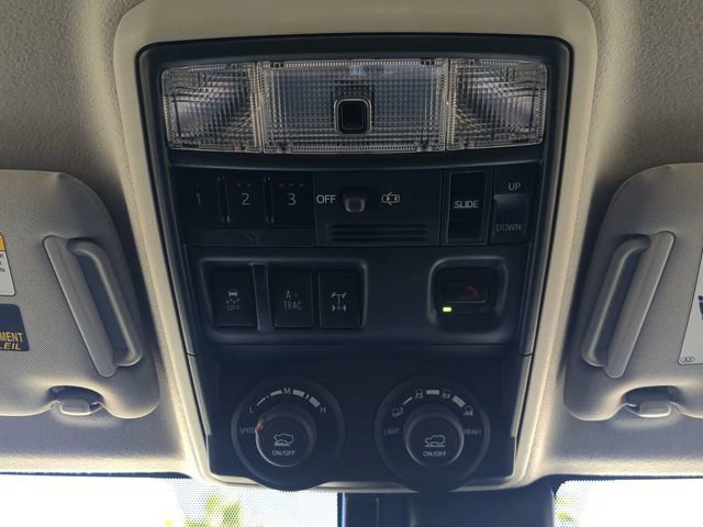 Used 2021 Toyota 4Runner Venture image 24