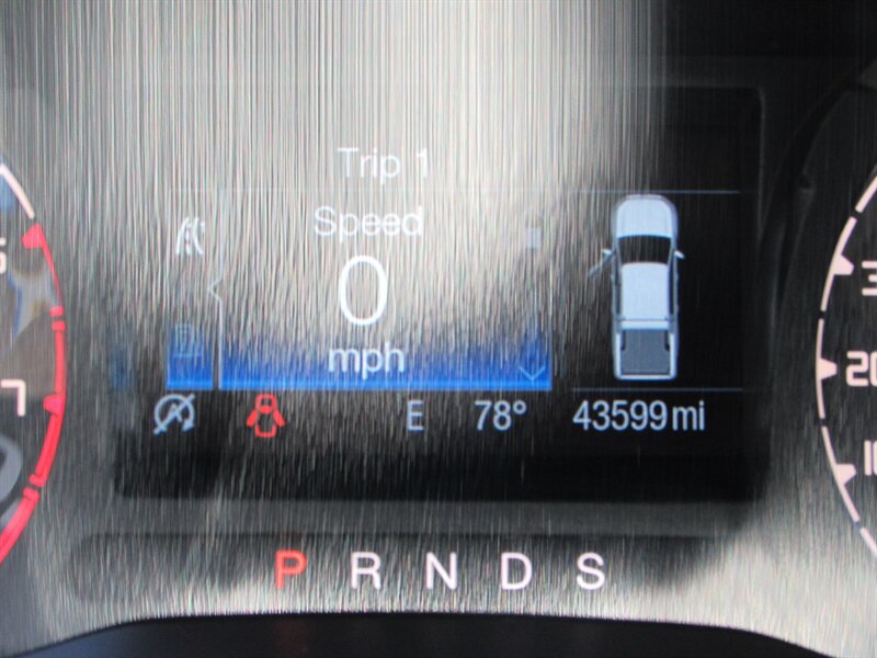 Used 2019 Ford Ranger XLT w/ Equipment Group 302A Luxury AWD/4WD image 15