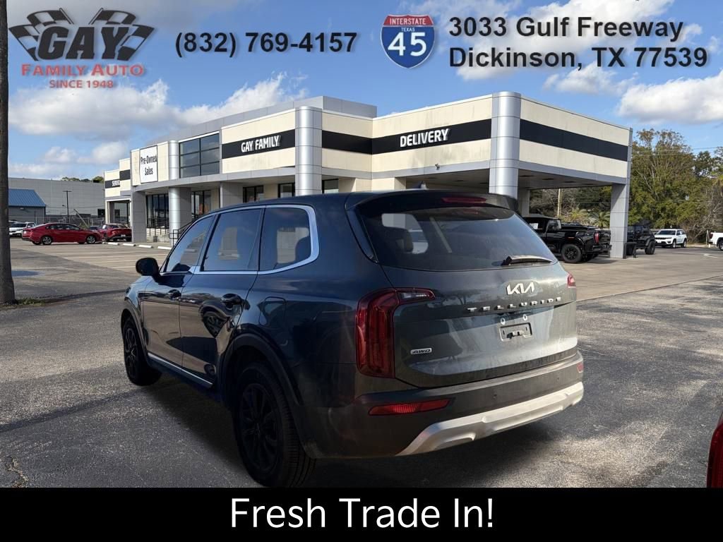 Certified 2022 Kia Telluride LX image 10