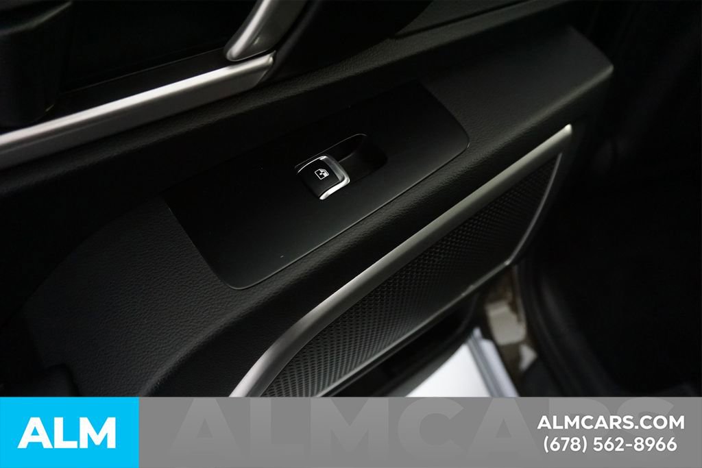 Used 2025 Kia Telluride S FWD image 54