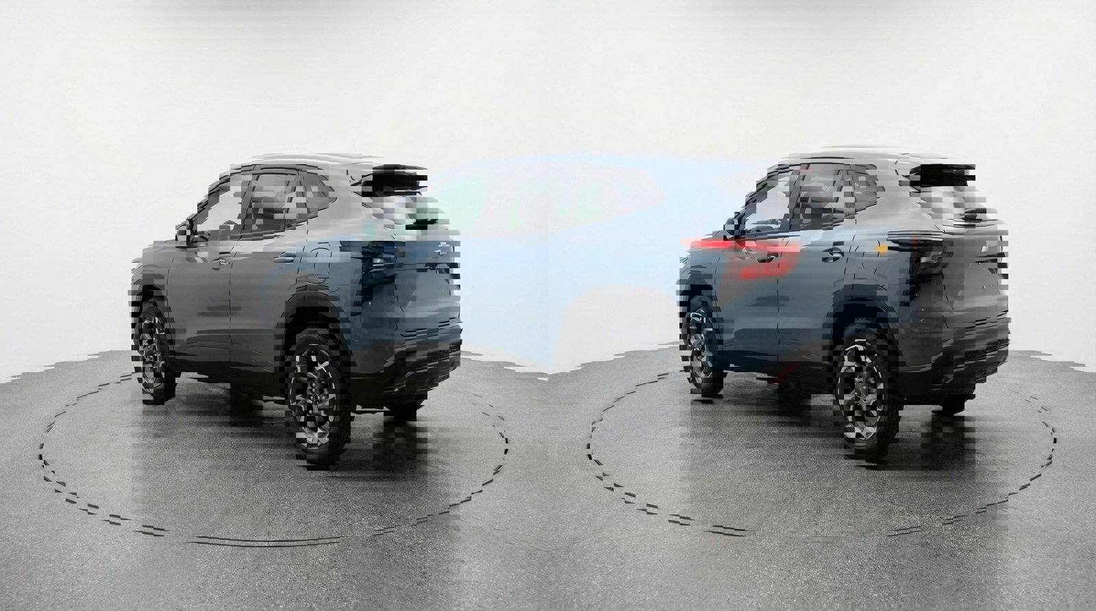 Used 2025 Chevrolet Trax LT w/ LT Convenience Package image 5