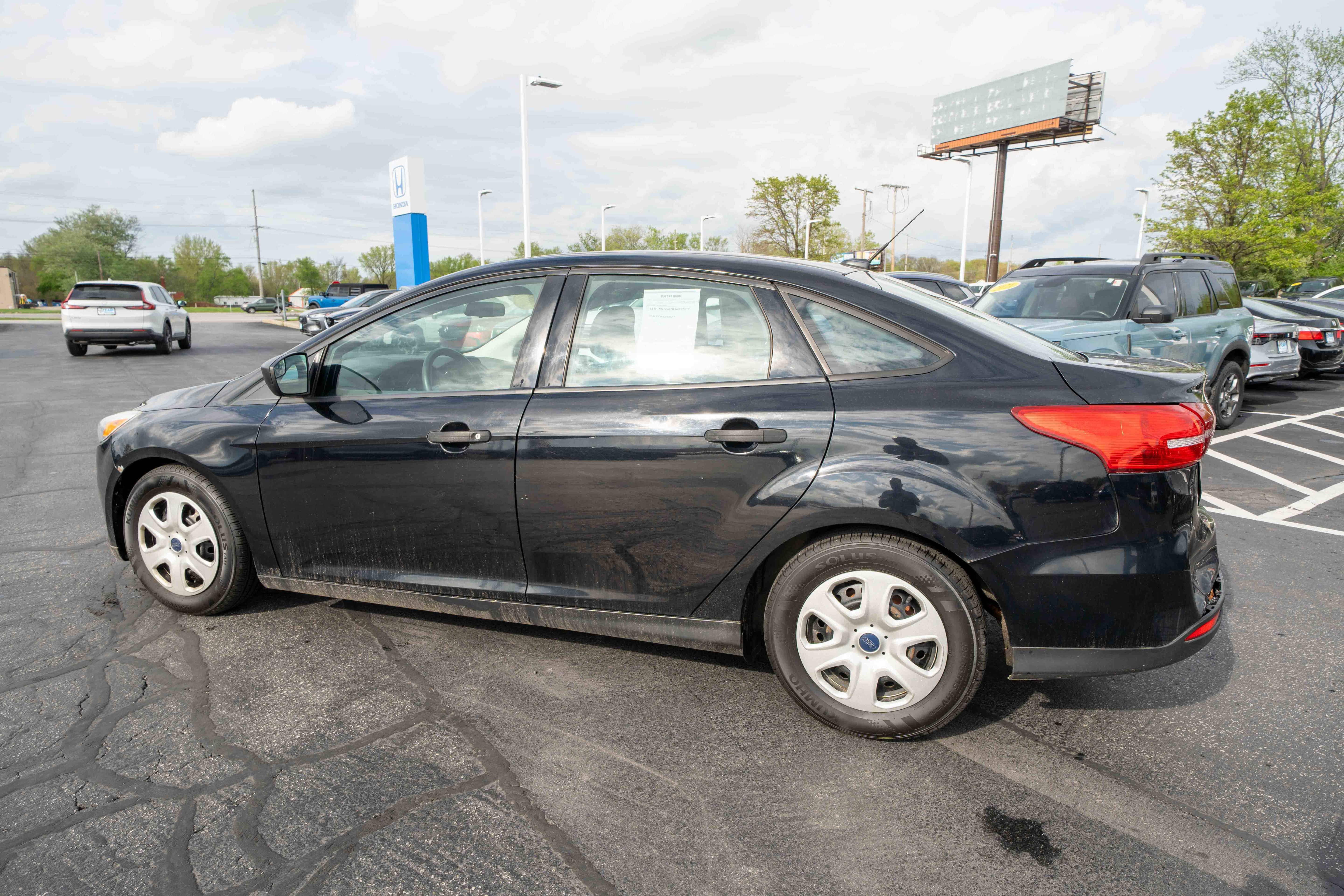 Used 2016 Ford Focus S FWD image 4