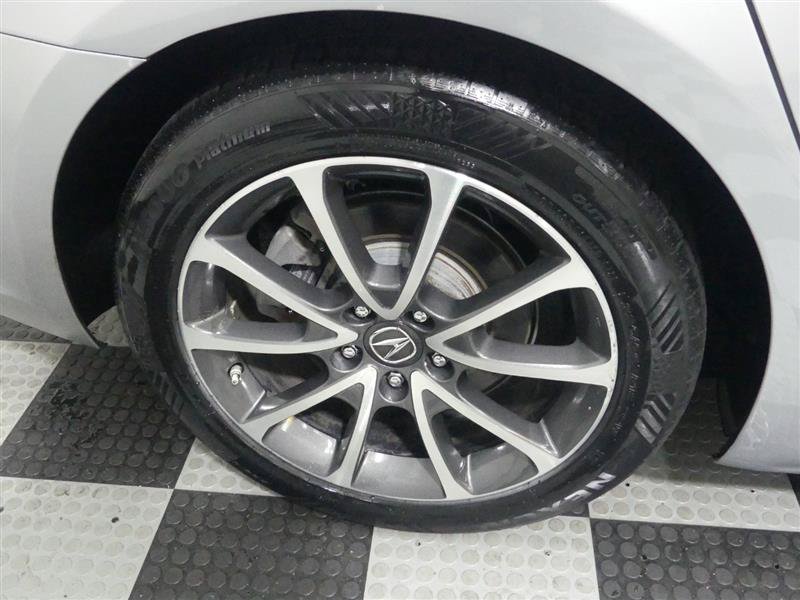 Used 2018 Acura TLX w/ Technology Package FWD image 13