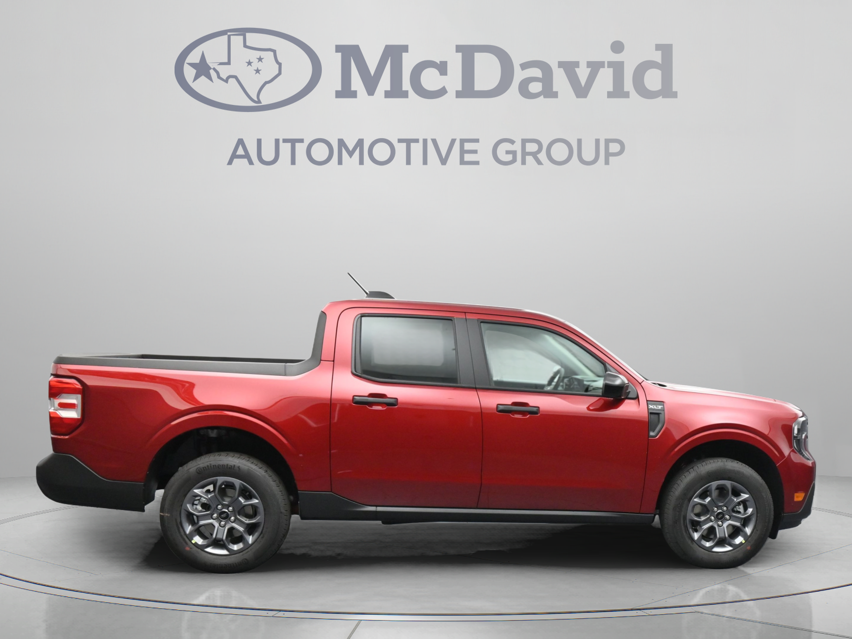 New 2026 Ford Maverick XLT w/ XLT Luxury Package FWD image 9