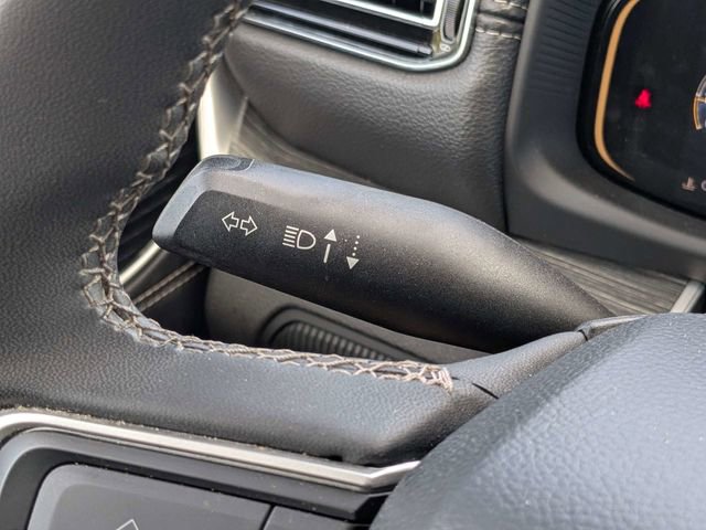 Used 2023 Jeep Wagoneer L Series III RWD image 23