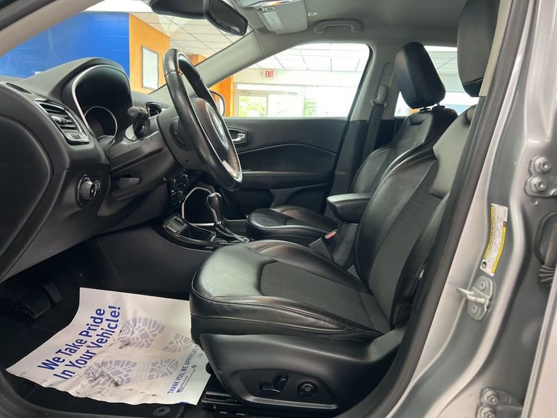 Used 2019 Jeep Compass Altitude image 17
