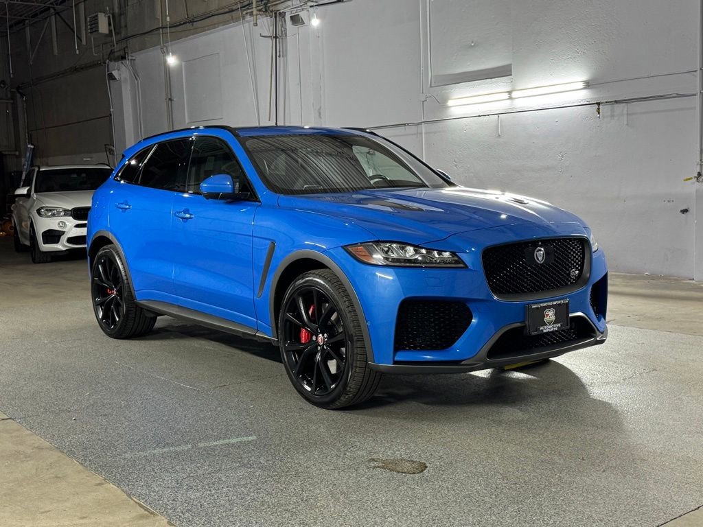 Used 2020 Jaguar F-PACE SVR AWD/4WD image 3