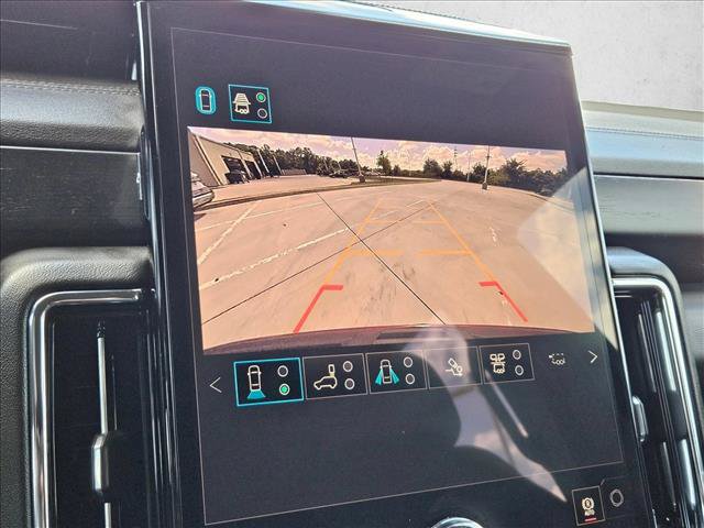 Used 2026 GMC Yukon Denali w/ Denali Reserve Package RWD image 14