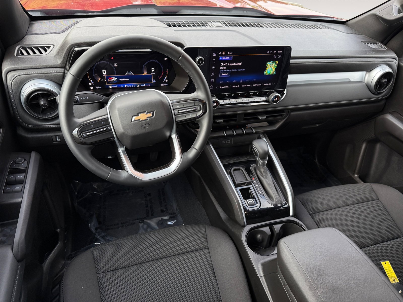 Used 2025 Chevrolet Colorado LT image 15