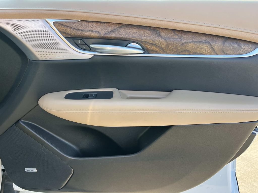 Used 2021 Cadillac XT5 Premium Luxury w/ Platinum Package FWD image 27