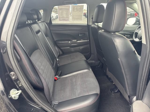 Used 2024 Mitsubishi Outlander Sport ES AWD/4WD image 19