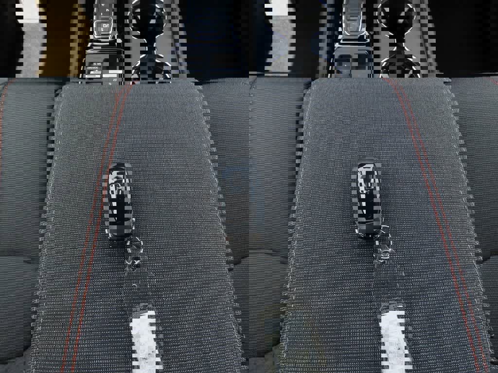 New 2025 Honda Pilot Sport image 23