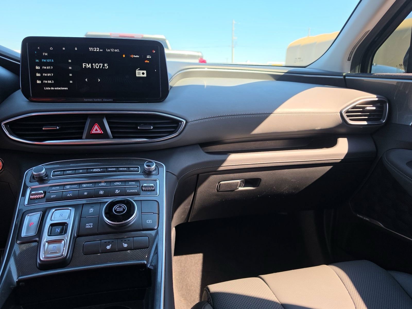 Used 2023 Hyundai Santa Fe SEL w/ Premium Package FWD image 8